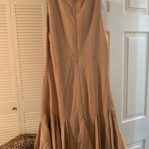 TRINA TURK FIRRY MINI DRESS,  SIZE 8, NWT NEVER WORN EXCELLENT CONDITION. - Picture 2 of 9